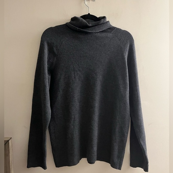 Tory Burch Gray Ribbed Knit Merino Wool Turtleneck Sweater size XL - Picture 7 of 9
